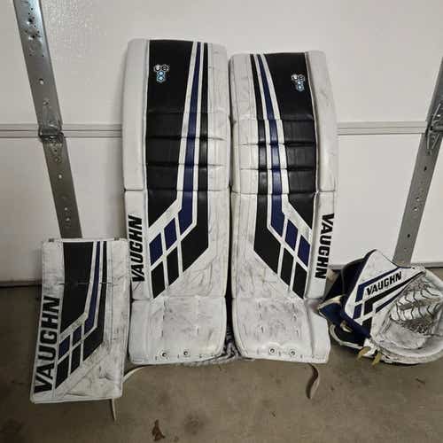 36" Vaughn VE8 Pro Regular Goalie Full Set (Used)