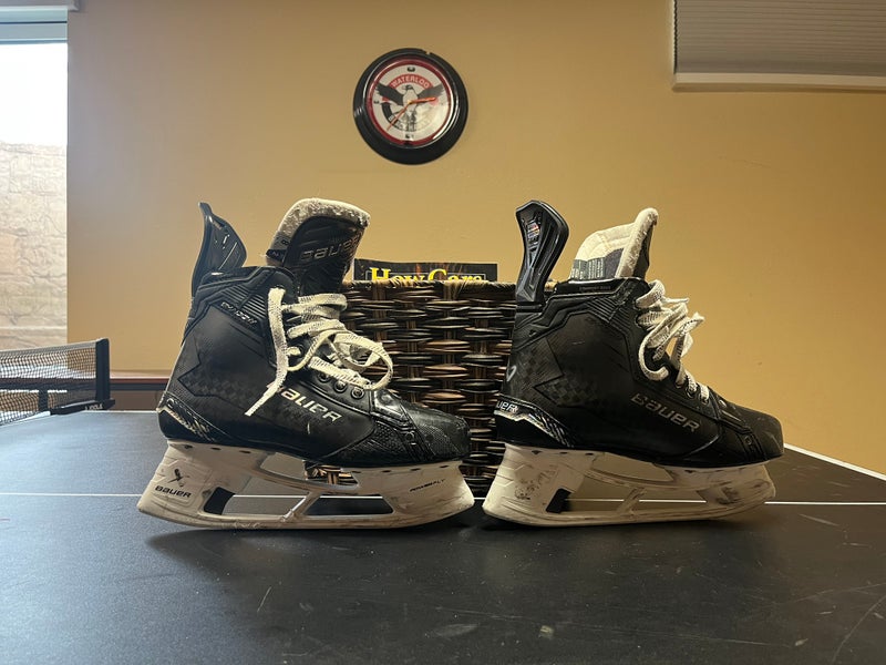 2024 Bauer Supreme Shadow Hockey Skates Regular Width 8 (Used)