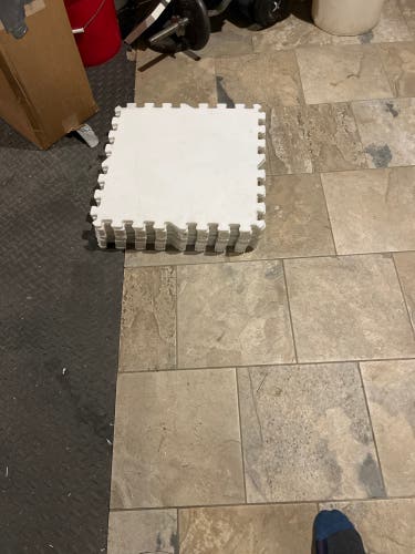 Pure Hockey Hockey Shoot Shooting Tiles-1 box 10 tiles used a half dozen times