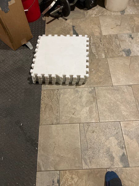 Pure Hockey Hockey Shoot Shooting Tiles-1 box 10 tiles used a half dozen times