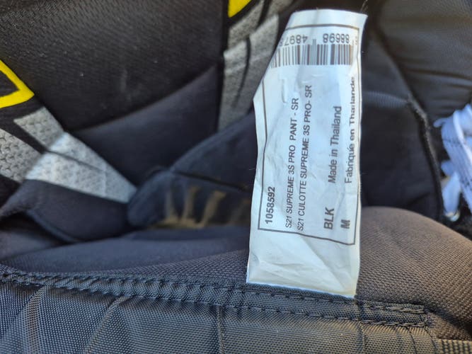 Senior Medium Bauer Supreme 3S Pro Hockey Pants (Used)