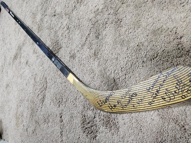 SERGEI NEMCHINOV 11-17-95 Signed New York Rangers NHL Game Used Hockey Stick