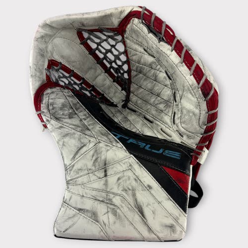 Pro Stock Used True Catalyst PX5 Regular Goalie Glove Catcher Bloomington Bison