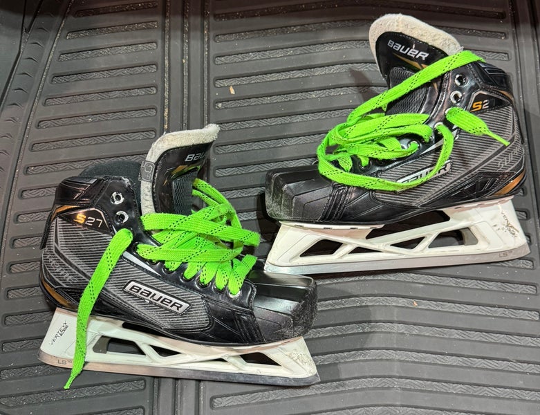 Senior Bauer Supreme S27 Hockey Goalie Skates Regular Width Size 9EE (Used)