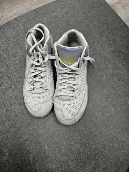 Gray Kids 5.5Y (Big Kids / Youth) Youth Warrior (Used)