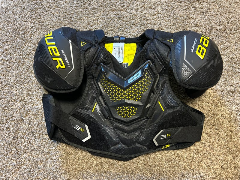 Bauer Supreme 3S Shoulder Pads - Intermediate Medium - Practically New, Worn Once