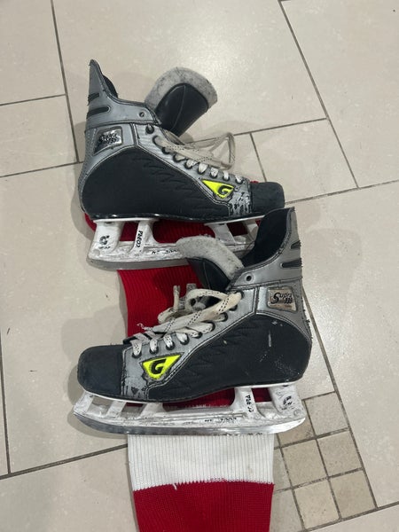 Used Senior Graf Supra 735 Hockey Skates Wide Width 10
