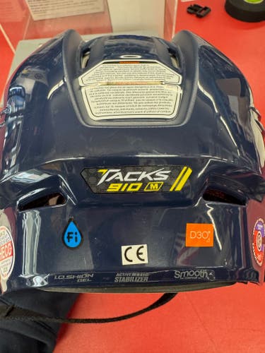 Medium CCM Tacks 910 Helmet (New)