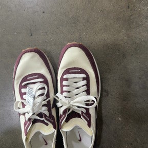 Used Nike Basketball Shoes W Maroon Senior 6 11605-S000209466