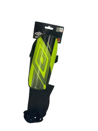 Used Umbro Soccer Shin Guards Junior Black MD 11859-S000026887