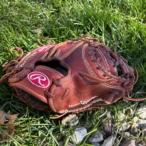 Rawlings Primo RH Catcher's Baseball Glove 32" (Used)