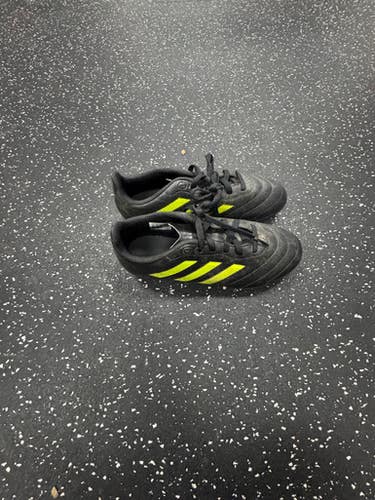 Used Adidas GOLETTO Soccer Cleats Black Junior 02.5 11849-S000033578