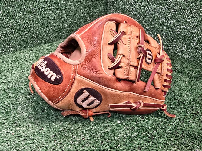 Wilson A2000 1786 – 11.5” Infield Glove