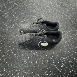 Used Puma PROCAT Soccer Cleats Black Junior 04 11849-S000033576