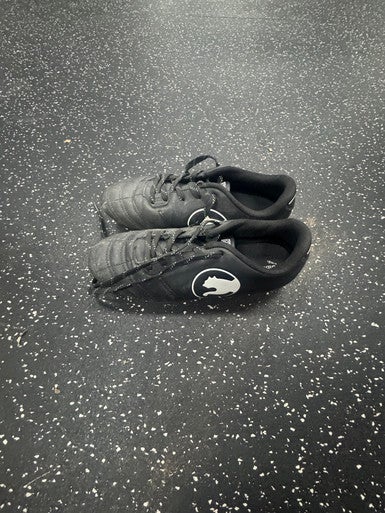 Used Puma PROCAT Soccer Cleats Black Junior 04 11849-S000033576