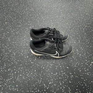 Used Nike DIAMOND BB/SB Cleats Black And White Junior 02 11849-S000033574