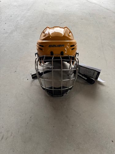 Medium Bauer IMS 9.0 Helmet (New)