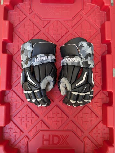 Warrior Burn Pro Gloves - Black