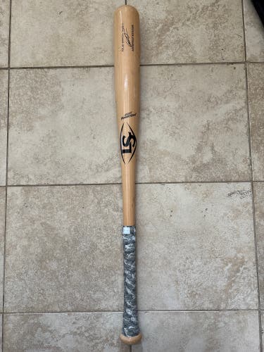 Louisville Slugger MLB Prime Birch Bat 28 oz 31" (Used)