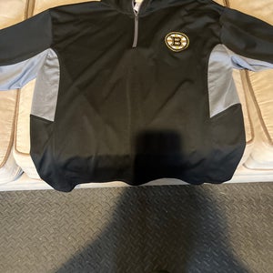 Black XL Men's Bruins half zip Shirt (New)