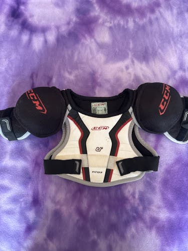 Medium Youth CCM Shoulder Pads (Used)