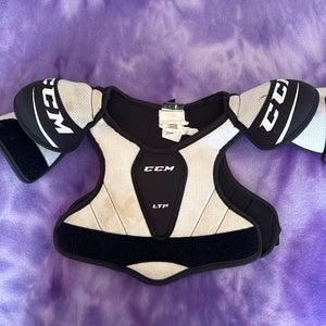 Medium Youth CCM LTP Shoulder Pads (Used)