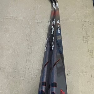 Senior Bauer Vapor X5 Pro Left Hand Hockey Stick P28 77 Flex (New) - 2 pack