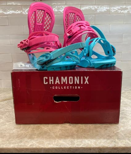 Women's Medium Snowboard Bindings All Mountain (Used)