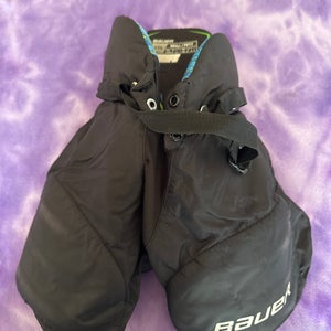 Black Youth Small Bauer Bauer x Hockey Pants (Used)