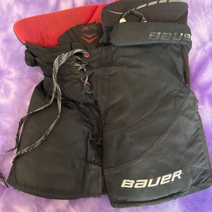 Black Junior Medium Bauer Vapor X900 Hockey Pants (Used)