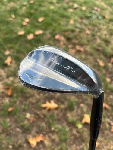 Mizuno Pro T-1 Black Ion Sand Wedge 56 / 10 KBS 115 Wedge Flex 35.25 NEW