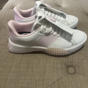 G/Fore Ladies G.112 Perforated Saddle Kiltie Golf Shoe Snow/Blush Size 7.5 NEW
