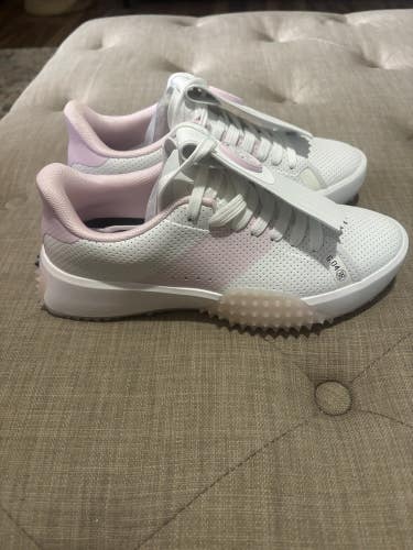 G/Fore Ladies G.112 Perforated Saddle Kiltie Golf Shoe Snow/Blush Size 7.5 NEW