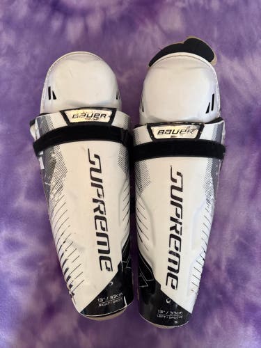 Intermediate Bauer Supreme elite Shin Pads 13" (Used)