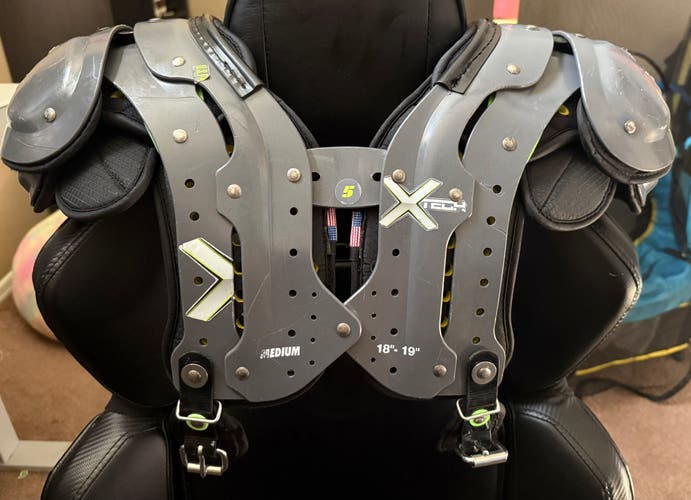 Medium Adult Xtech Shoulder Pads (Used)