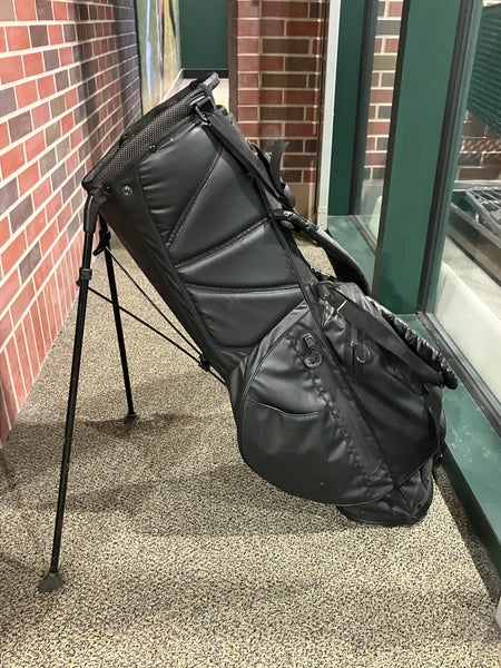 Black Men's Ogio Bag (Used)