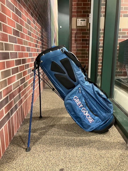Blue Men's TaylorMade Grey Goose Bag (Used)