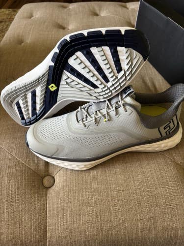 FootJoy Quantum Men’s Golf Shoe Size 10 Grey/White/Blue NEW
