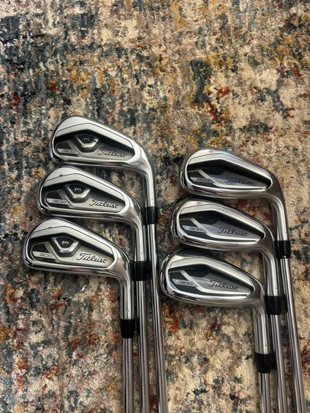 Titleist 2021 T300 Iron Set 5-PW AMT Red R300 Regular Flex STD NICE