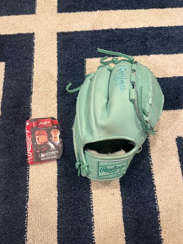 Like New 12” Rawlings Pro Preferred RHP Pitcher's Baseball Glove