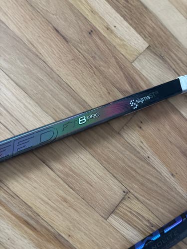 Intermediate CCM JetSpeed FT8 Pro Right Handed Hockey Stick P29 65 Flex (Used)