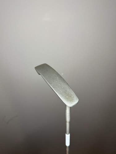 Celebrity Golf Putter 24K Gold Plate 35" USED