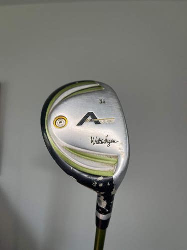 Walter Hagen AWS 3 Hybrid Aldila NV 85 Regular Flex 40.75"