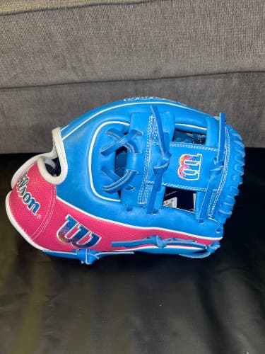 Wilson DP15 A2000 RH Infield Baseball Glove 11.5" (New) -Love The Moment