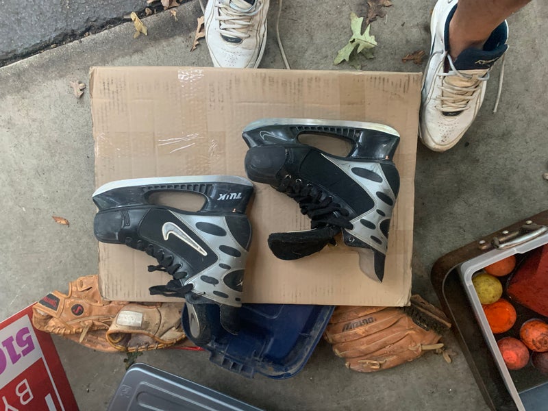 Nike Hockey Skates 10 (Used)