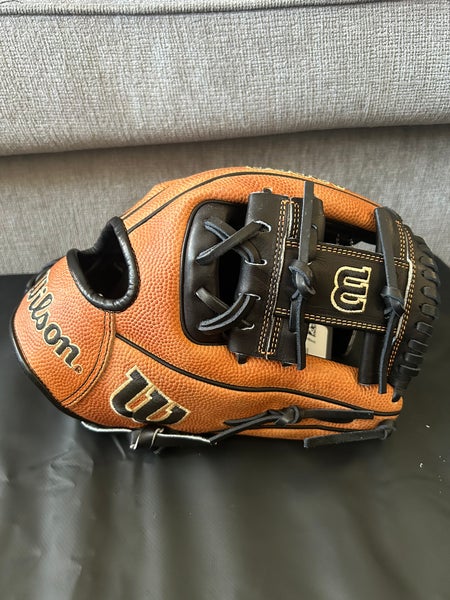 Wilson Ryan Cox A2000 RHT Infield Baseball Glove 11.5" (New)