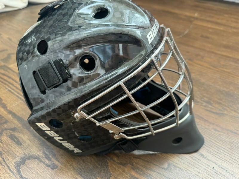 Senior Medium Bauer NME 10 Goalie Mask (Used)
