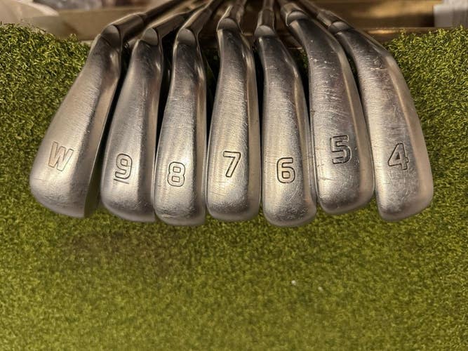 Ping G700 4-PW Iron Set, Alta CB Senior Flex, RH