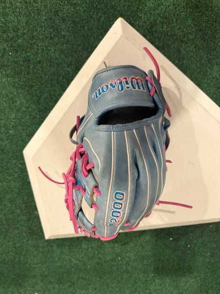 Wilson A2000 1786 RH Infield Baseball Glove 11.5" (Used)