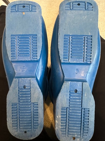 Mondo 23 & 23.5 Unisex Lange Racing RS 90 SC Ski Boots Soft Flex (Used)
